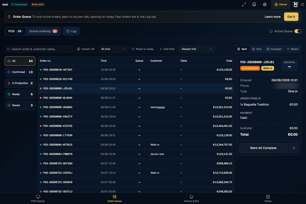 La file des commandes : les commandes de la caisse par numéro et par heure, des filtres Confirmées, En préparation, Prêtes et Enregistrées, et le détail d'une commande à droite.